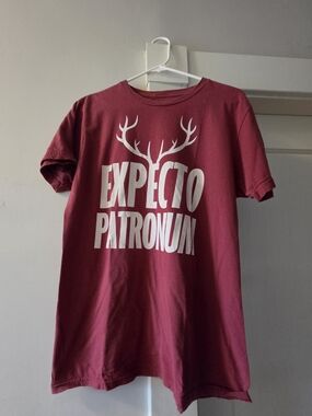 Vintage Maroon Harry Potter Expecto Patronum Graphic Tee